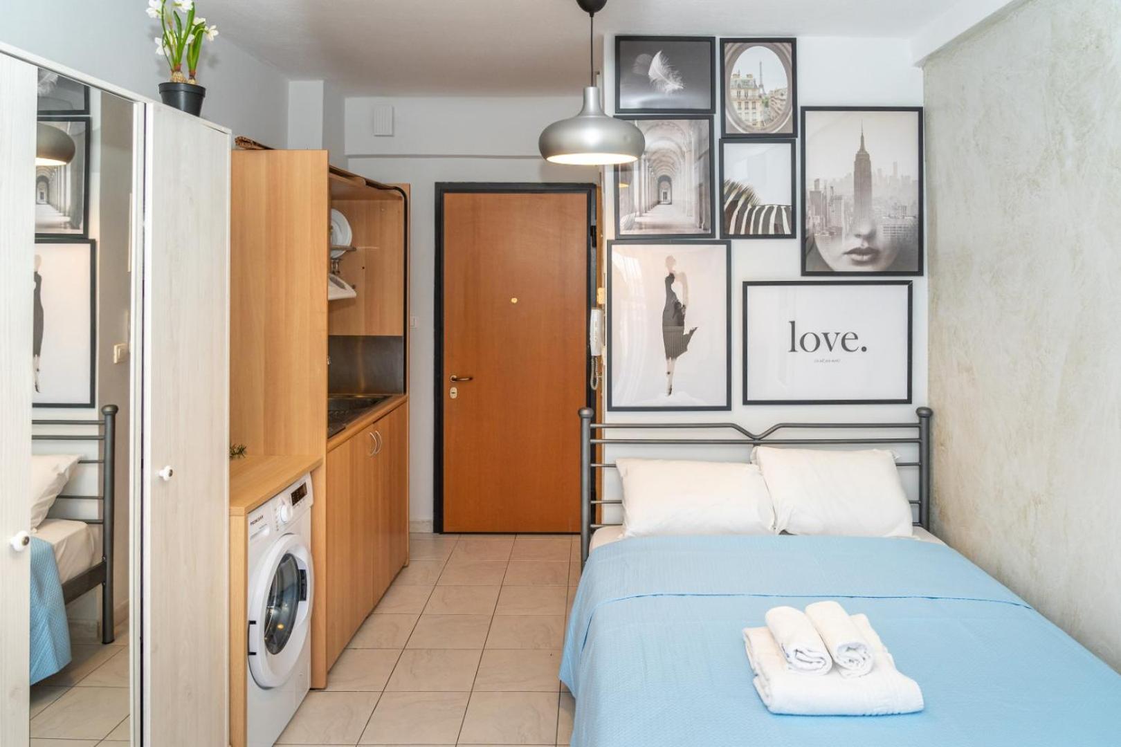 Kosmos Service Apartment Beautiful Studio 3 With Additional Cost Parking Thessaloniki Exterior photo