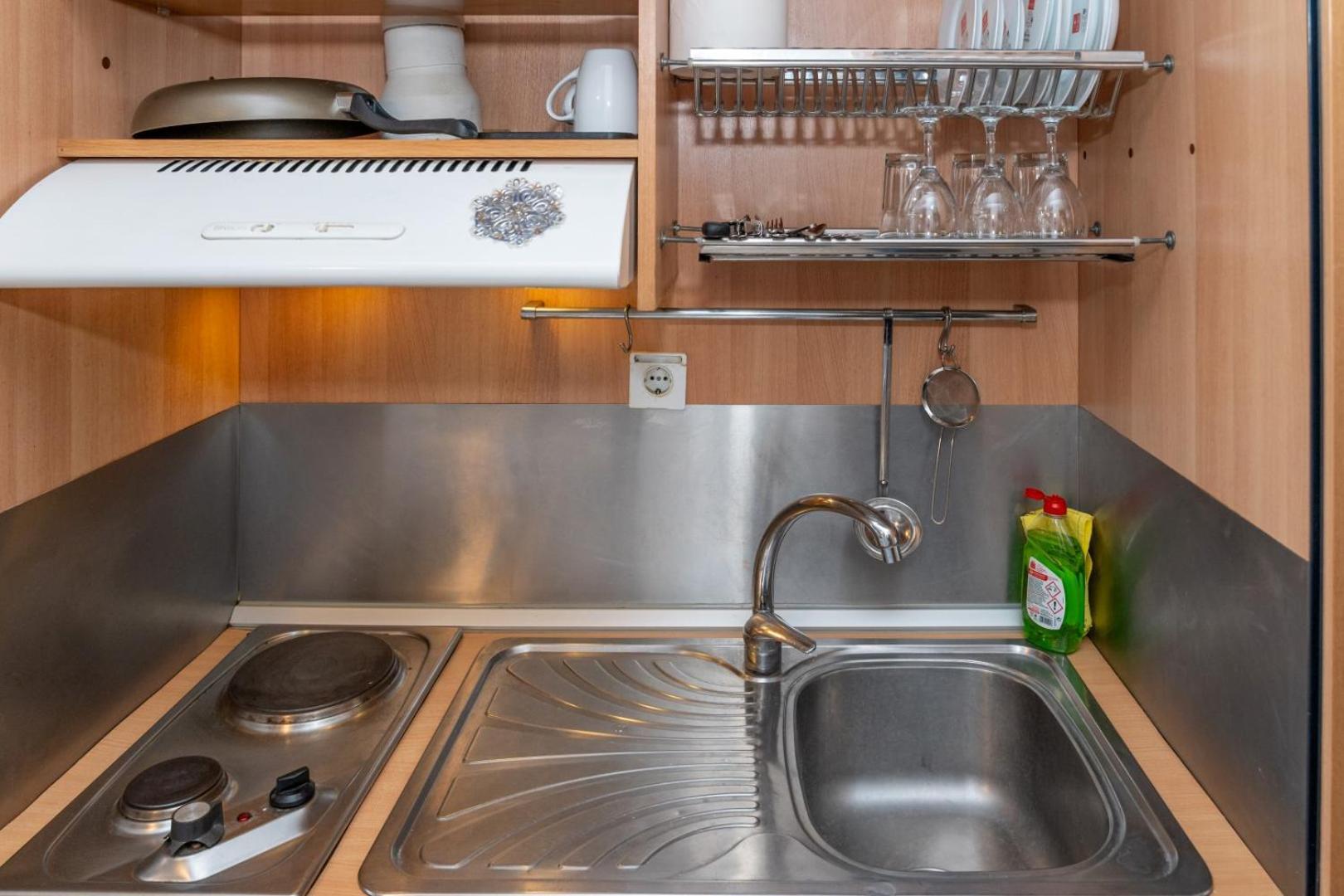 Kosmos Service Apartment Beautiful Studio 3 With Additional Cost Parking Thessaloniki Exterior photo